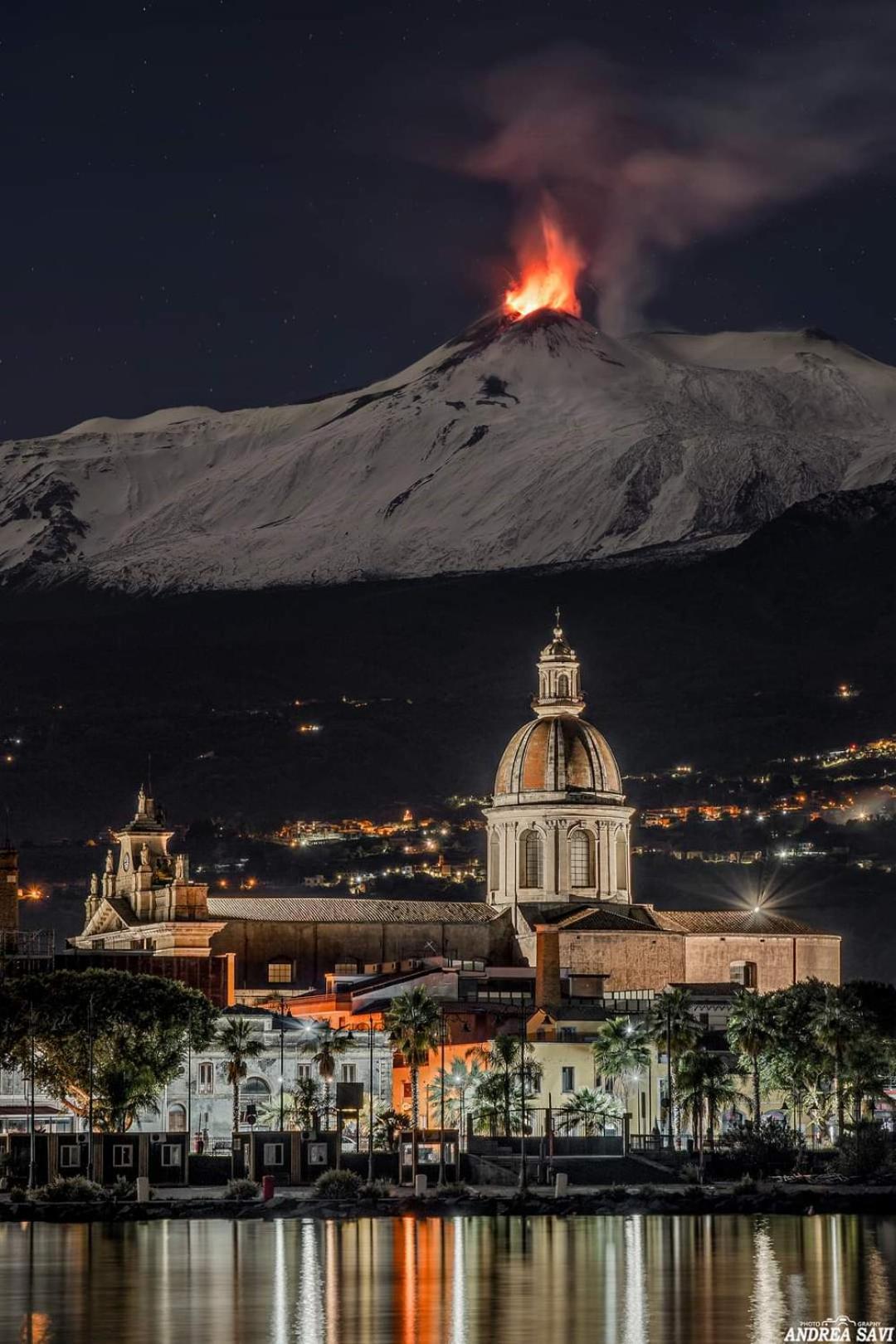 Maison Ventimiglia 83 كاتانيا المظهر الخارجي الصورة